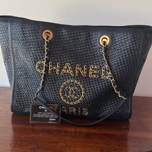 CHANEL Straw Raffia Calfskin Chain Deauville Tote Black